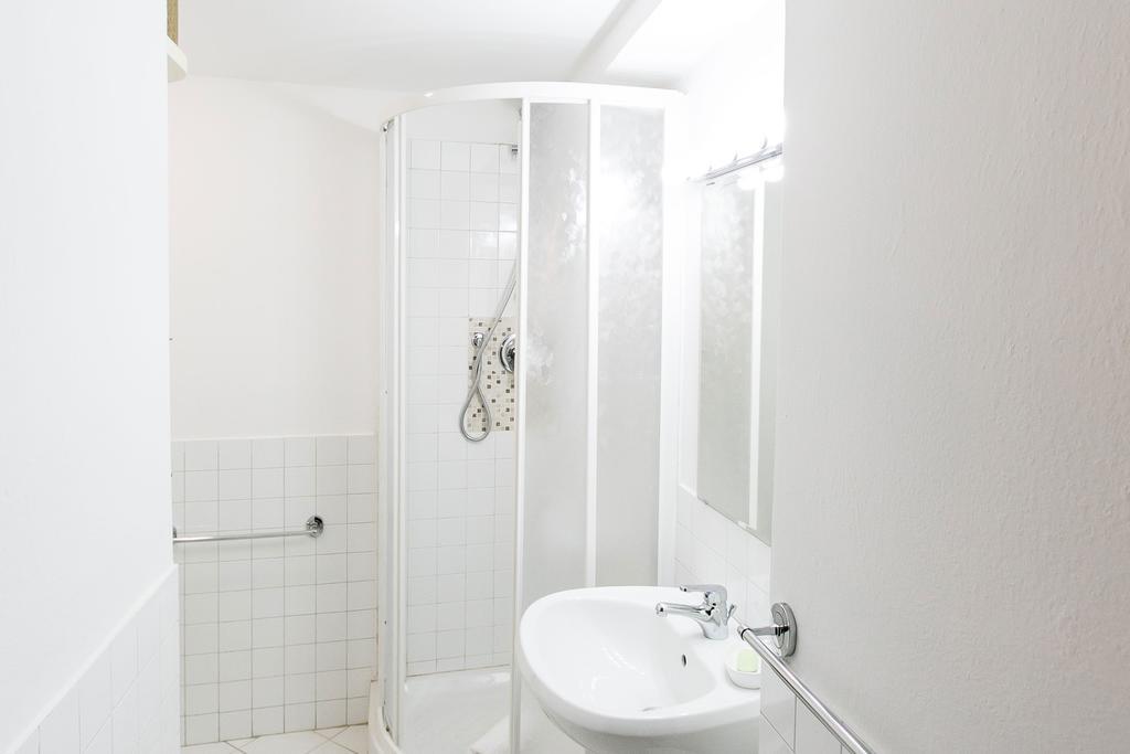 Fiorentini Charme - My Extra Home Roma Quarto foto